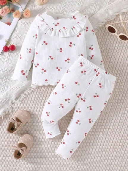 تي شيرت وبنطلون بطباعة كرز مقلم بكشكش للبنات الاطفال