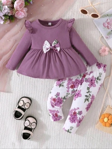 لباس علوي مطوي الثنايا طباعة الأزهار مقلم بكشكش عقدة الفراشة أمامية مع بنطلون