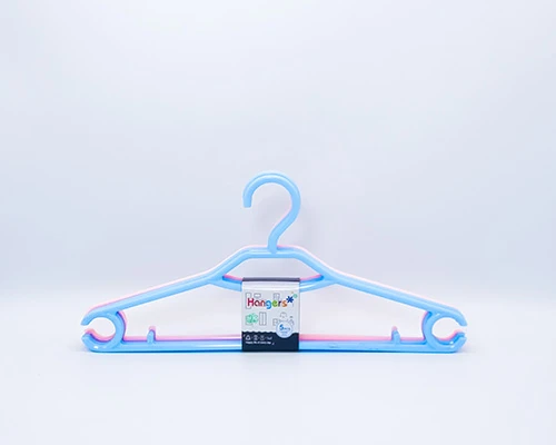 5 علاقة ملابس كبير